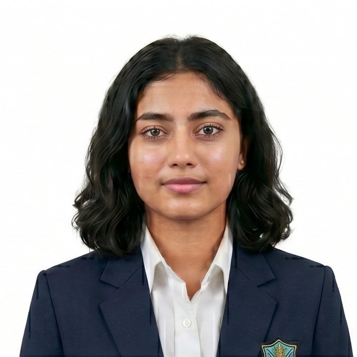 Aisha student portrait